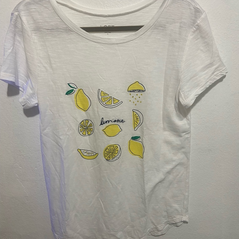LOFT T-Shirt with Lemon Print